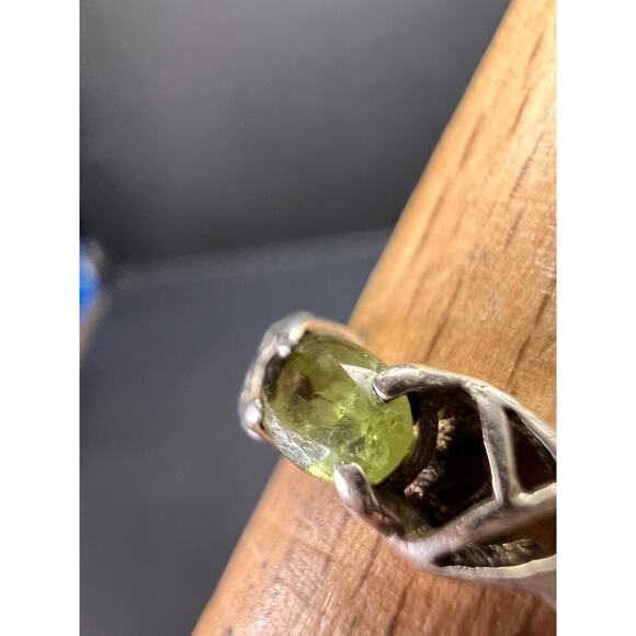 Vintage Helen Andrews peridot hugs and kisses Sterling silver ring size 6.5 - Picture 7 of 15